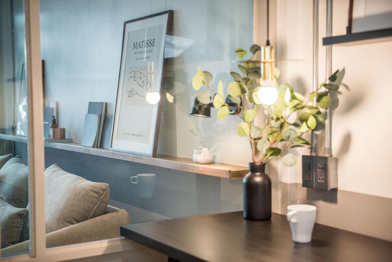 Вилла Aridom Designer Loft House Бангкок Экстерьер фото